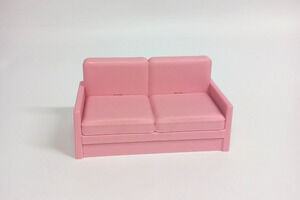 Pink 2019 KidKraft Plastic Loveseat Couch Sofa With Storage Doll Furniture